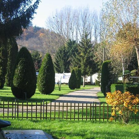 camping Au pays de Hanau Hotel Dossenheim-sur-Zinsel Bagian luar foto